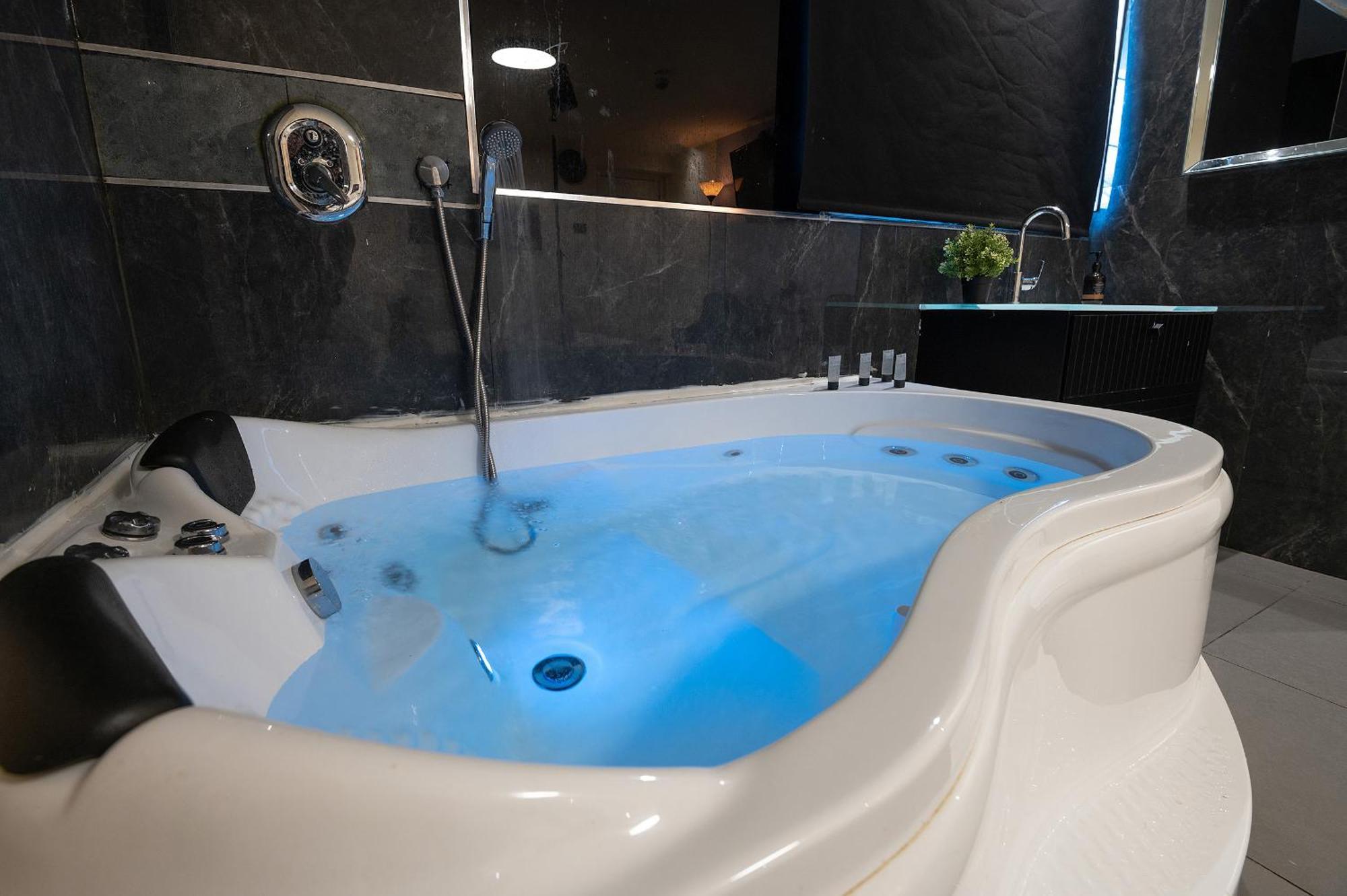 Lago Suites Hotel Jerusalem Eksteriør billede