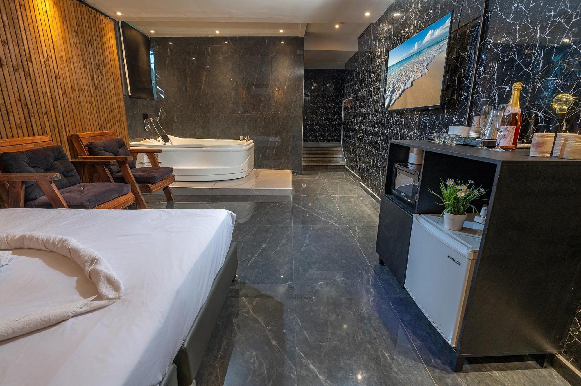 Lago Suites Hotel Jerusalem Eksteriør billede